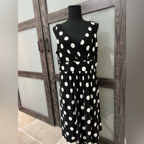 Chaps Dresses & Skirts - CHAPS Polka-Dot Empire Waist Dress size X large